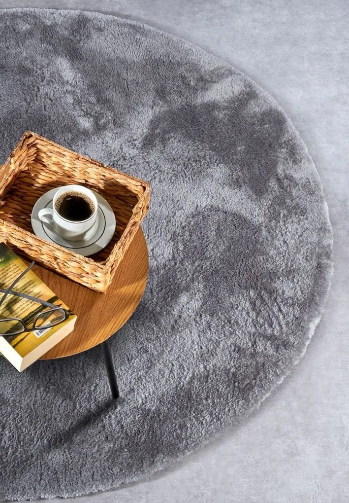 Dywan Cosy Shaggy Szary Elle Decoration Koło – miękki, wysoki włos 200 cm x 200 cm Certyfikat Oeko-Tex
