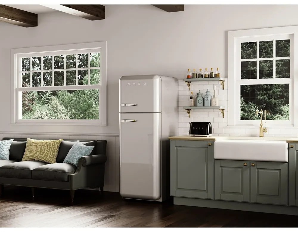 Czarny toster Retro Style – SMEG