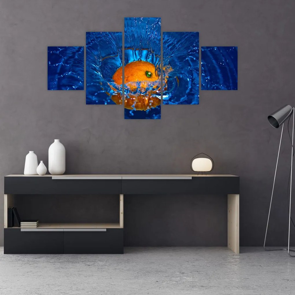 Obraz - pomarańcza w wodzie (125x70 cm)
