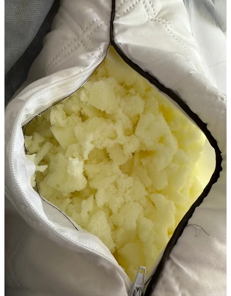 Poduszka wypełniona pianką pamięciową 60x70 cm – Good Morning