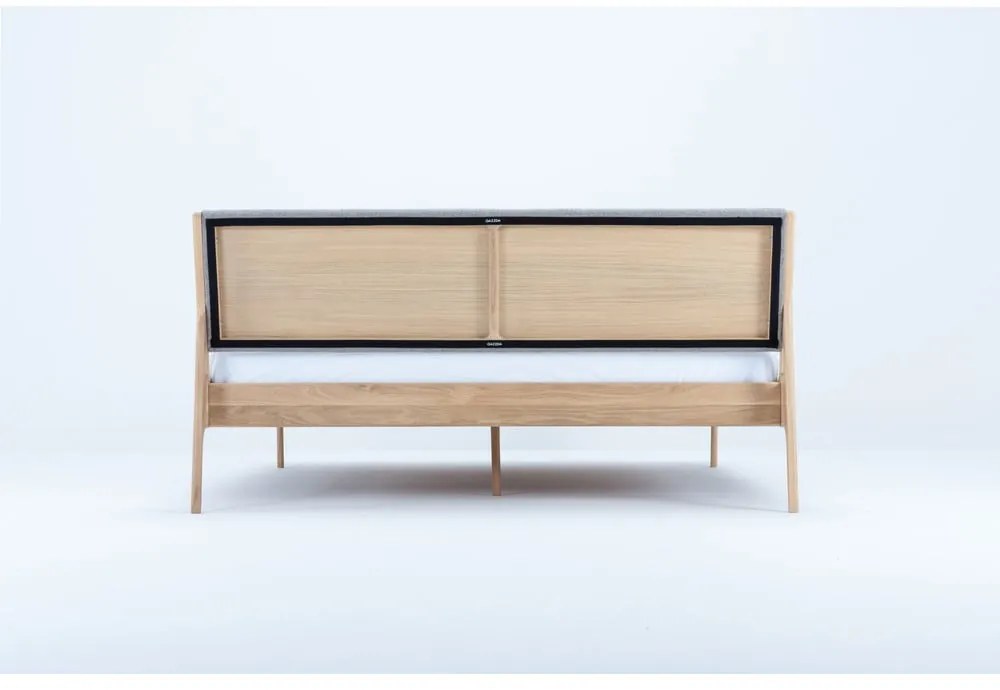 Szare/naturalne łóżko dwuosobowe z litego drewna dębowego 160x200 cm Fawn – Gazzda