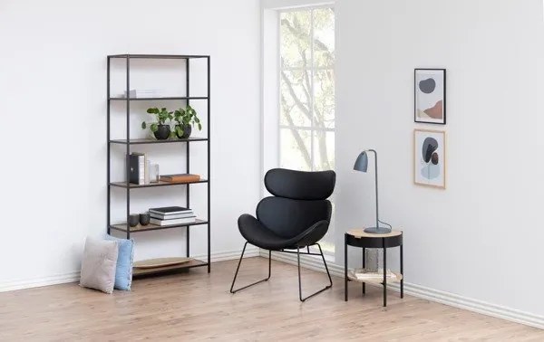 Designerski fotel z czarnej ekoskóry Cazar
