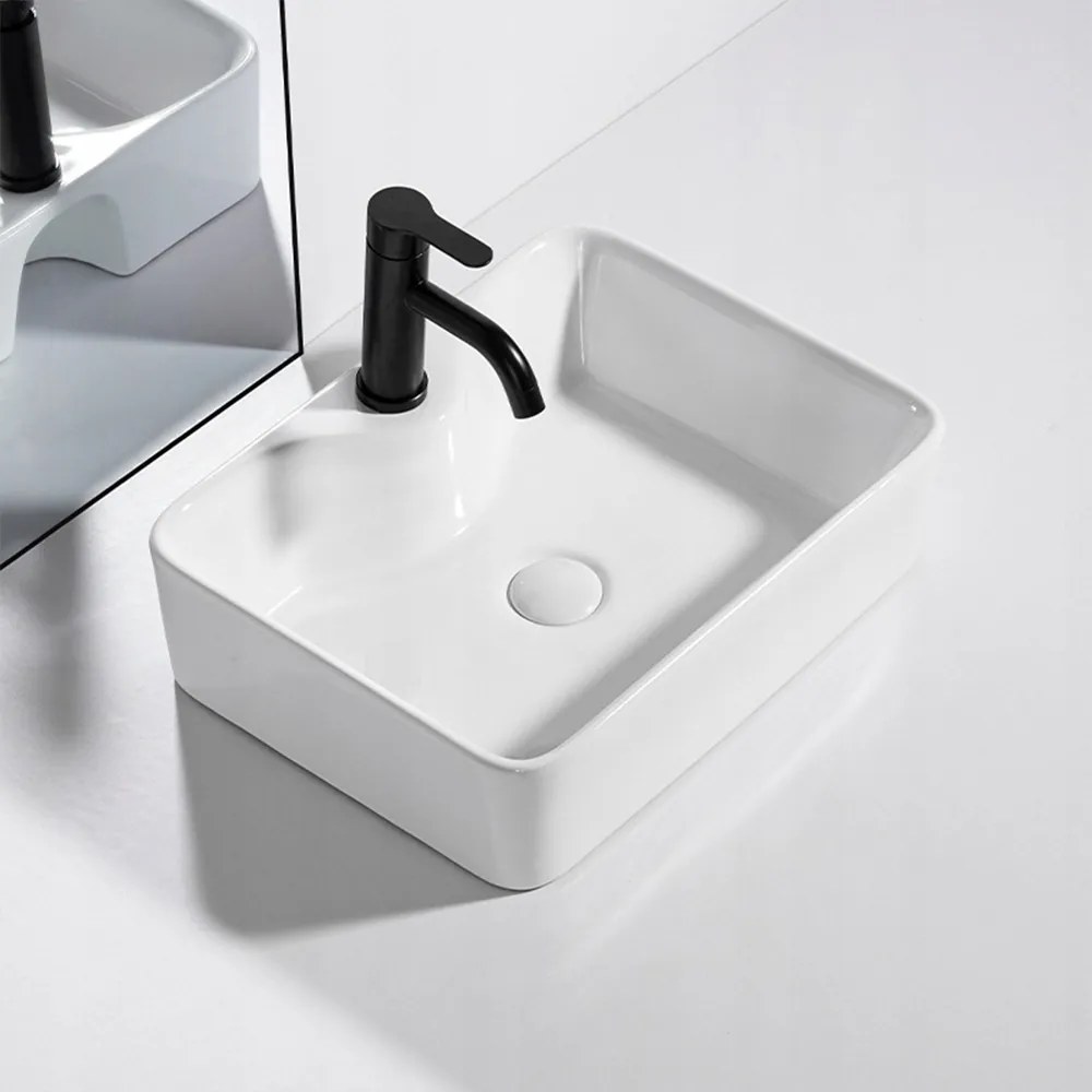 Umywalka ceramiczna Rebiko – 470 x 370 x 140 mm, biała, minimalistyczny, nowoczesny design