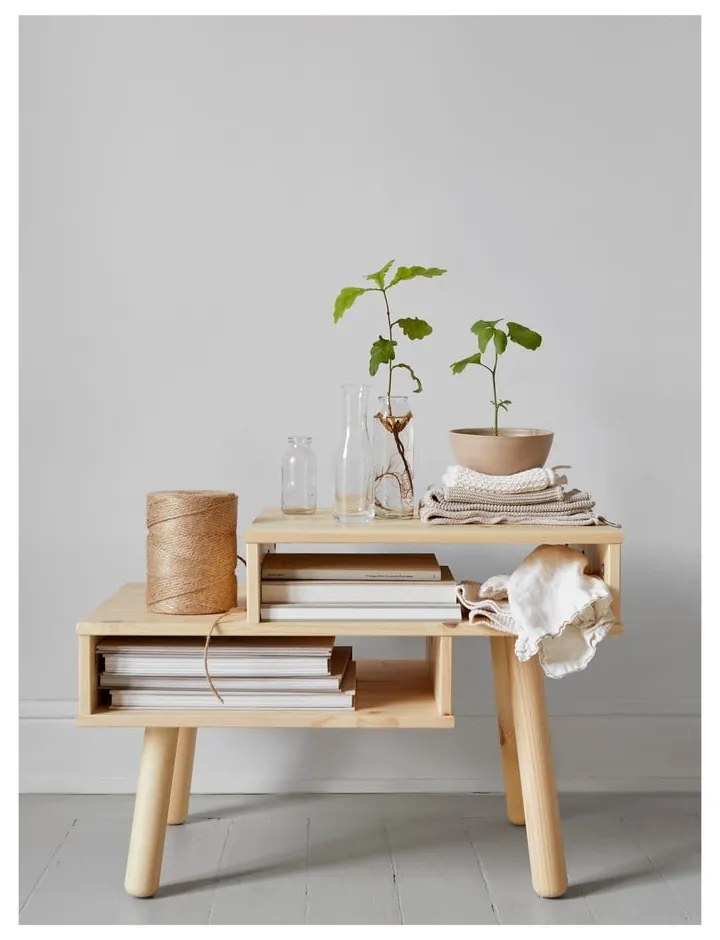 Stolik z drewna sosnowego w czarnym kolorze Karup Design Hako