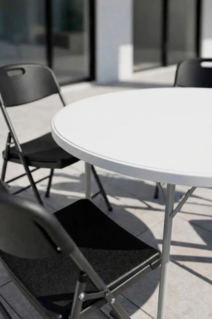 Opakowanie 6 krzese z ywicy