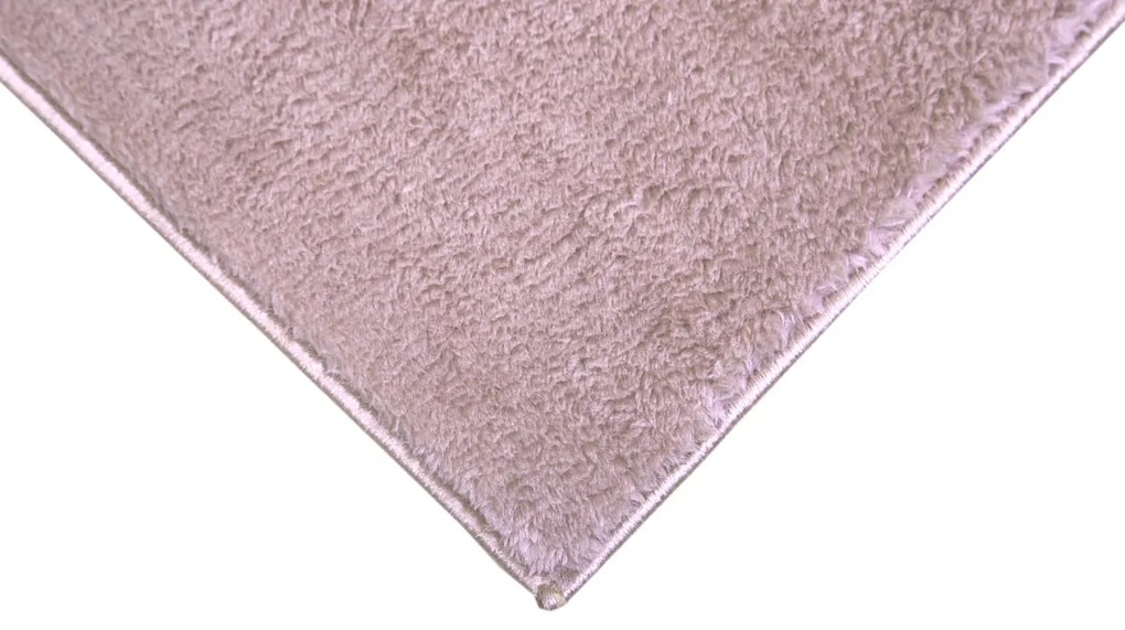 Dywan pluszowy Catwalk beżowy 120 cm x 160 cm