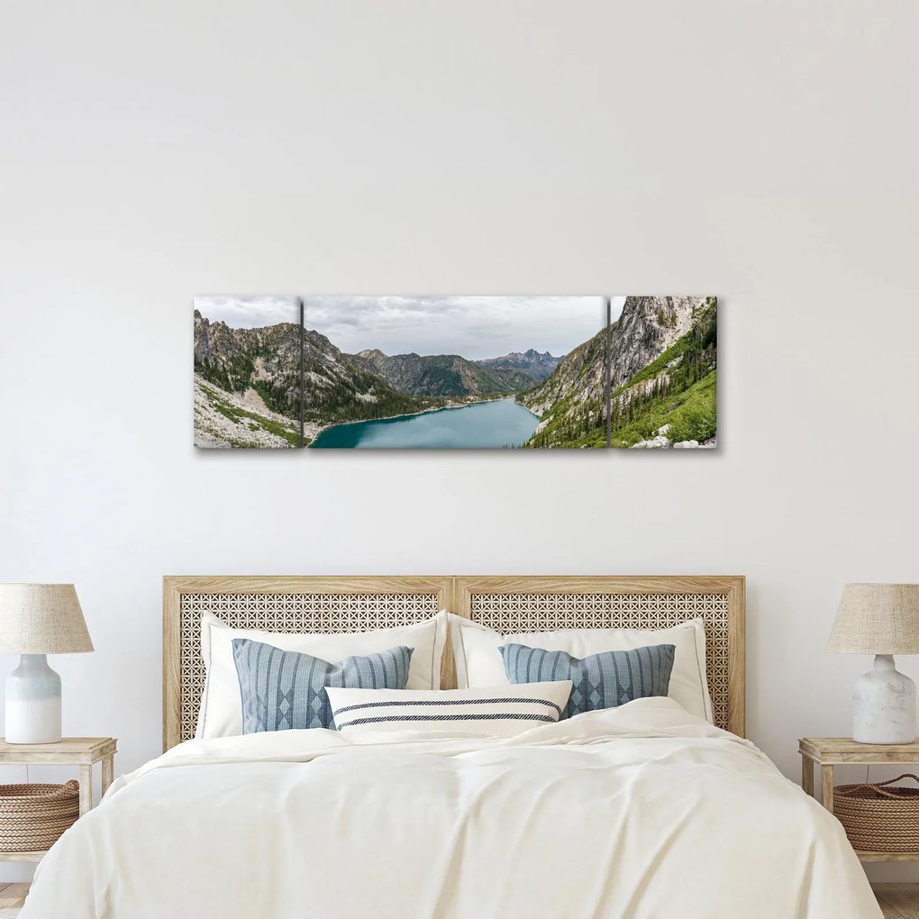 Obraz jeziora w górach (170x50 cm)