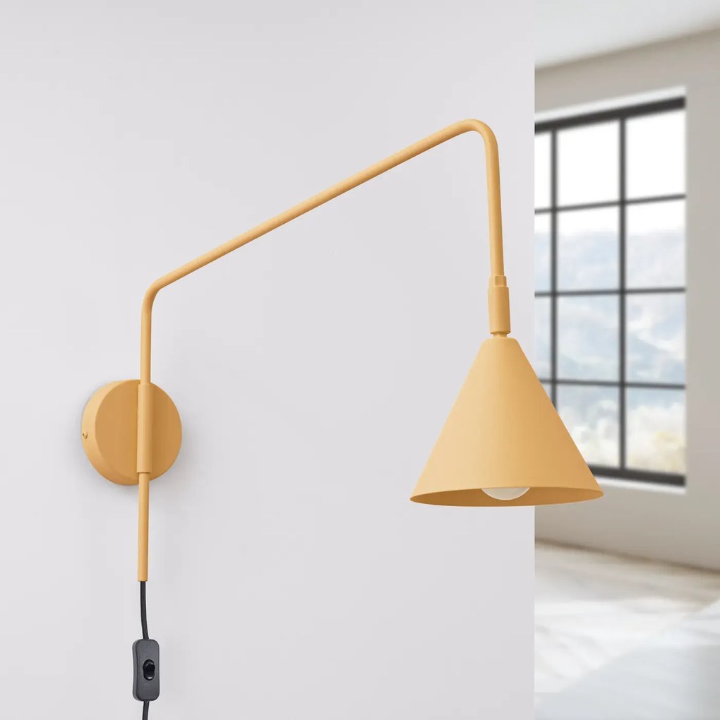 Kinkiet NOX złoty SOLLUX LIGHTING