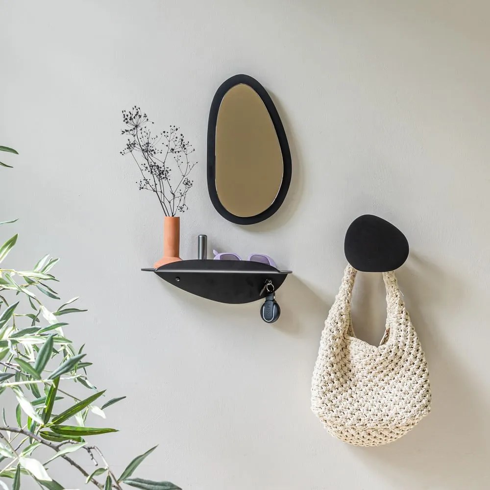 Czarny metalowy wieszak ścienny 15 cm Mani – Spinder Design