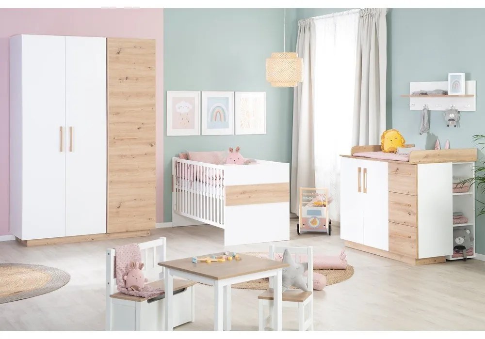 Biała/w naturalnym kolorze komoda dziecięca w dekorze dębu z przewijakiem 118x103x79 cm Lion – Roba