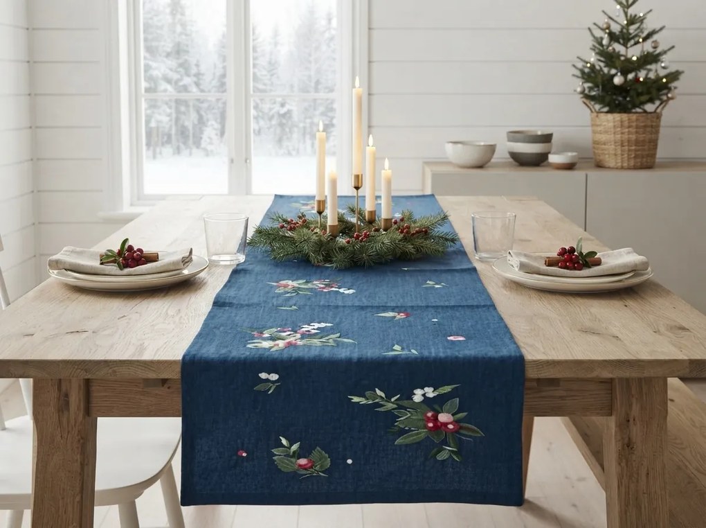 Świąteczna bieżnik na stół WINTER BERRIES 40x150 cm, ciemnoniebieski