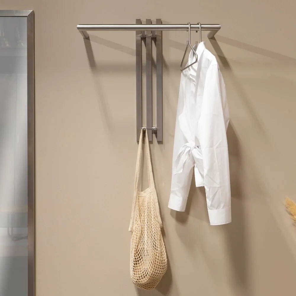 Metalowy wieszak ścienny w kolorze srebra 65 cm Senza – Spinder Design