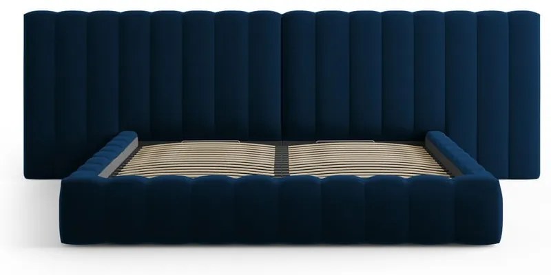 Ciemnoniebieskie tapicerowane łóżko dwuosobowe ze schowkiem i stelażem 200x200 cm Gina – Milo Casa