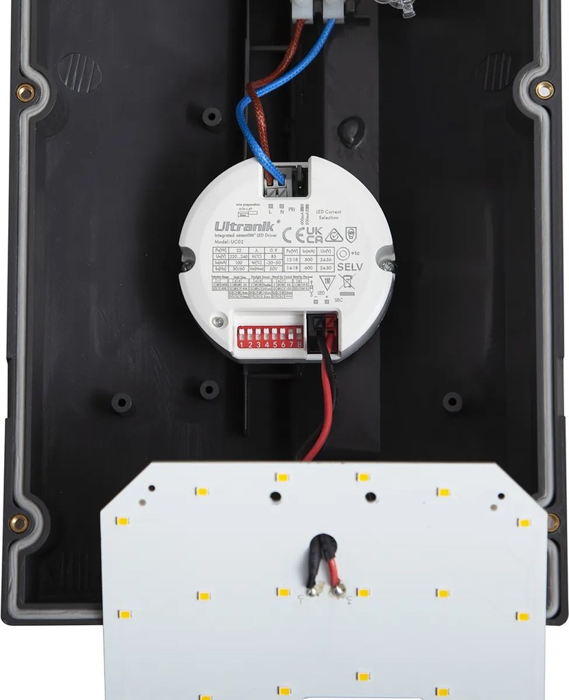 Nowoczesna lampa ścienna zewnętrzna ciemnoszara z LED IP65 z czujnikiem ruchu - Marek