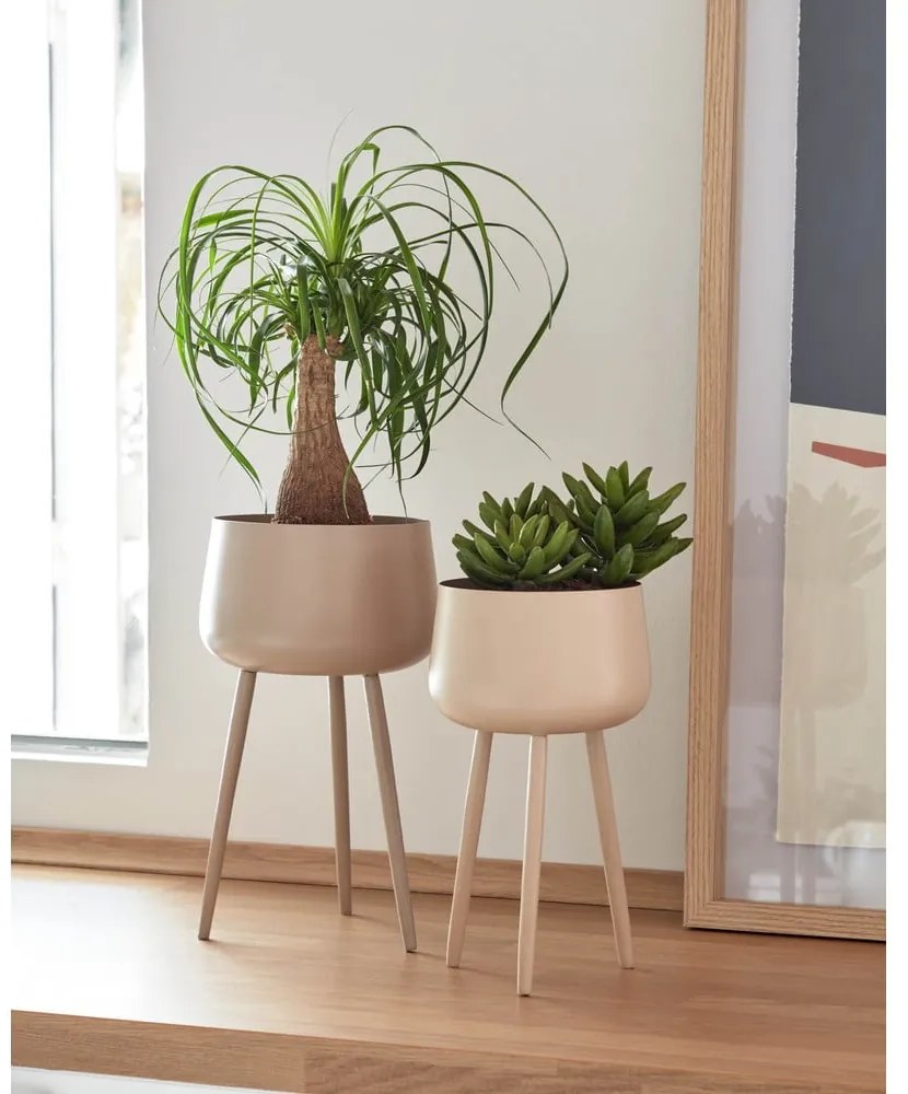 Metalowy kwietnik ø 15 cm (wysokość 28 cm) Apia – Kave Home