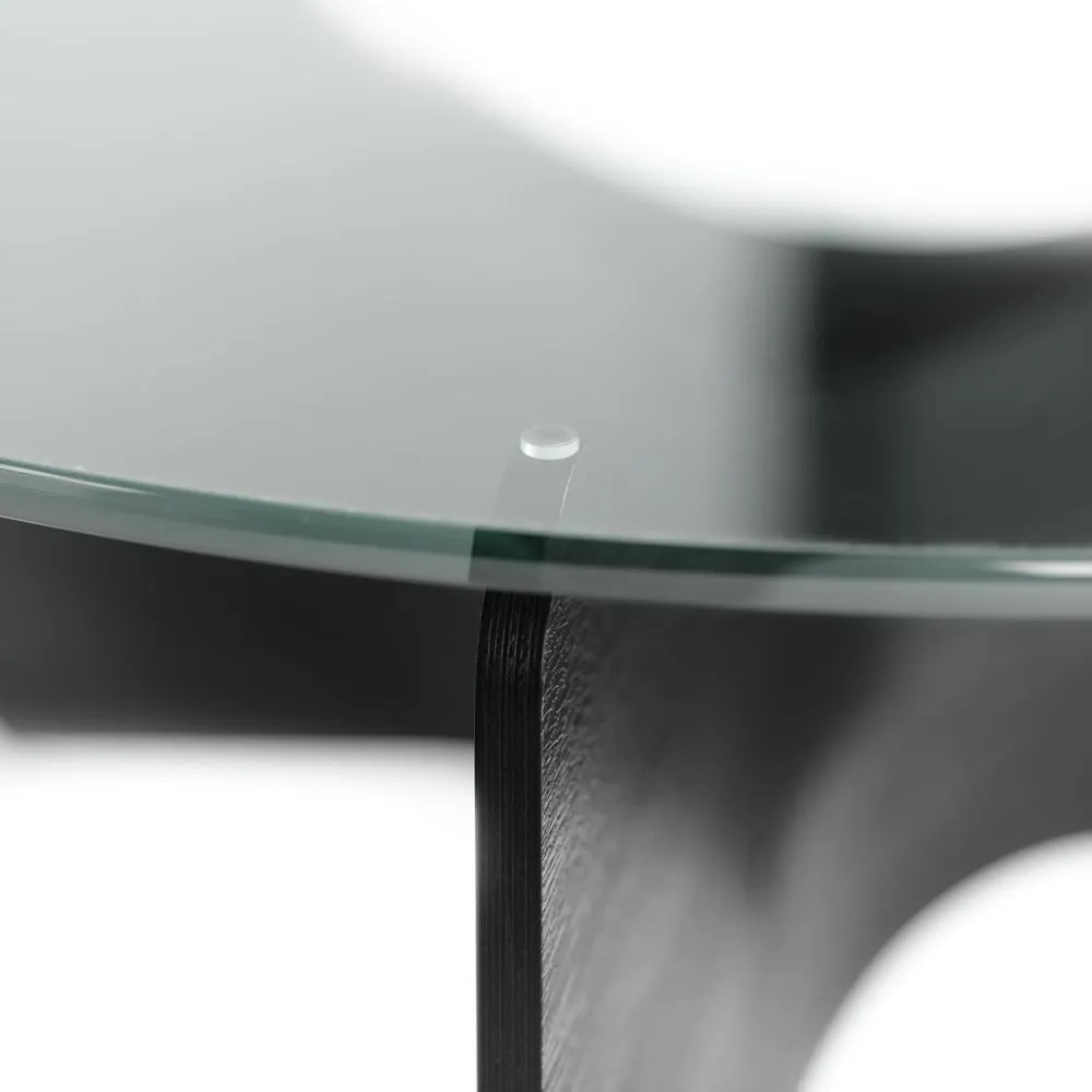 Czarny okrągły stolik ze szklanym blatem 87x87 cm Madera – Umbra
