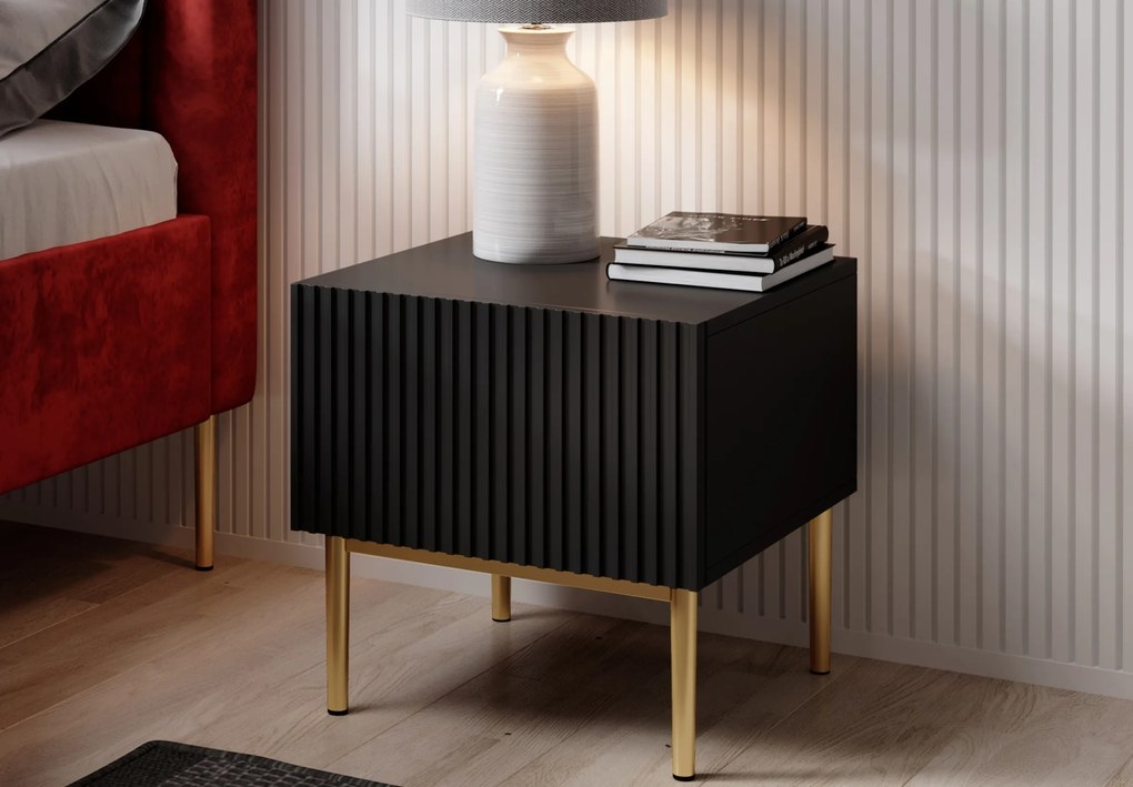 Zestaw szafek nocnych Nicole 46 cm - czarny / złote nóżki