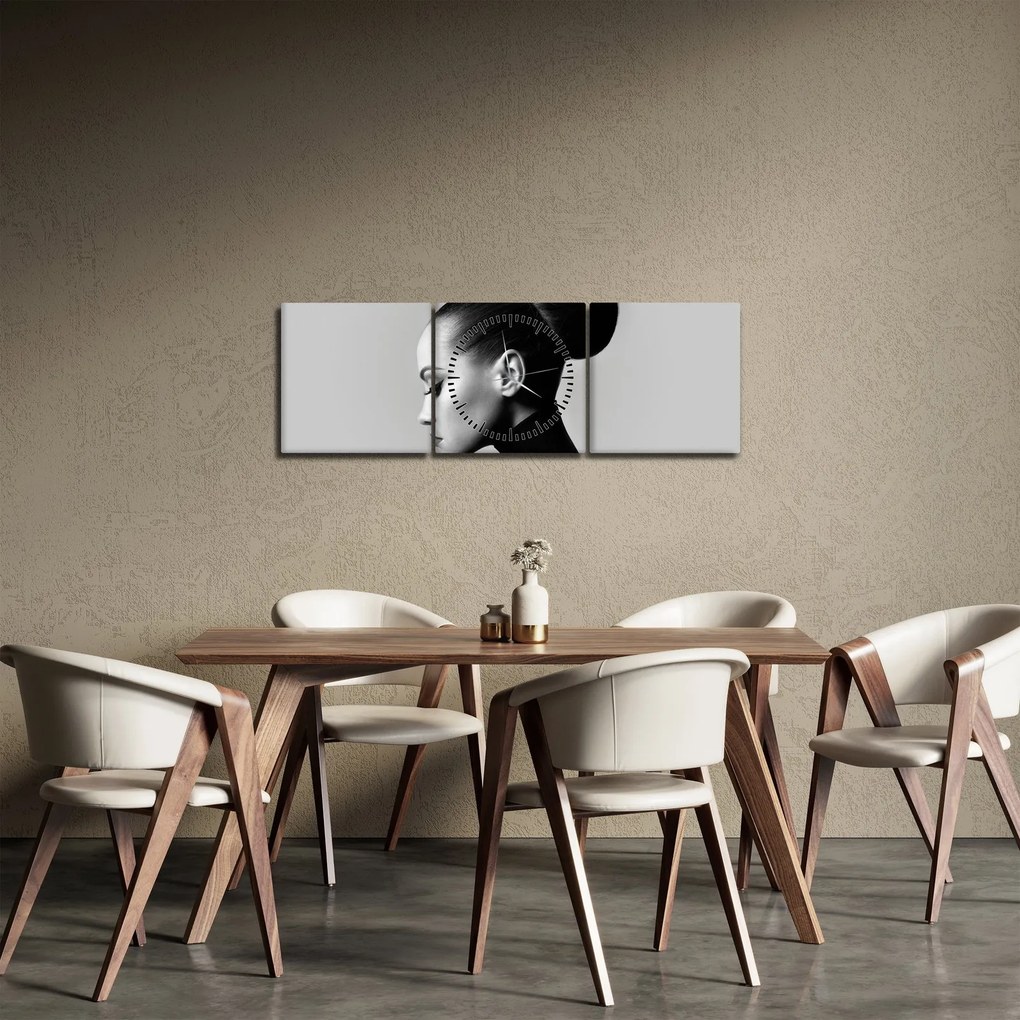 Obraz - Profil pięknej kobiety (z zegarem) (90x30 cm)
