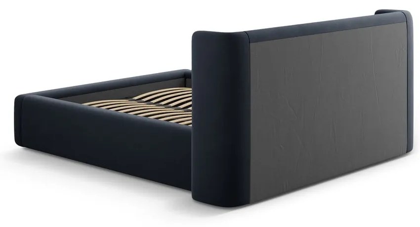Ciemnoniebieskie tapicerowane łóżko dwuosobowe ze schowkiem ze stelażem 200x200 cm Jason – Windsor &amp; Co Sofas