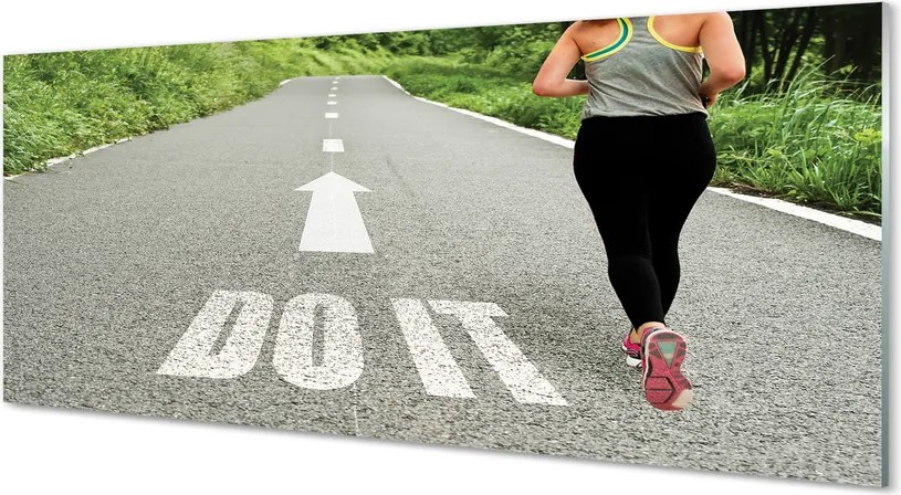 Szkło do Kuchni na Ścianę Kobieta Biegnąca Drogą