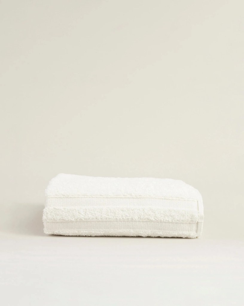 Ręcznik Essence 30x50 cm pure white