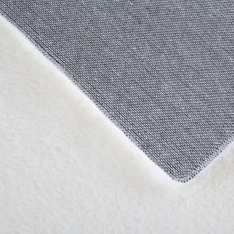 Dywan pluszowy Pouffy kremowy 120 cm x 120 cm koło