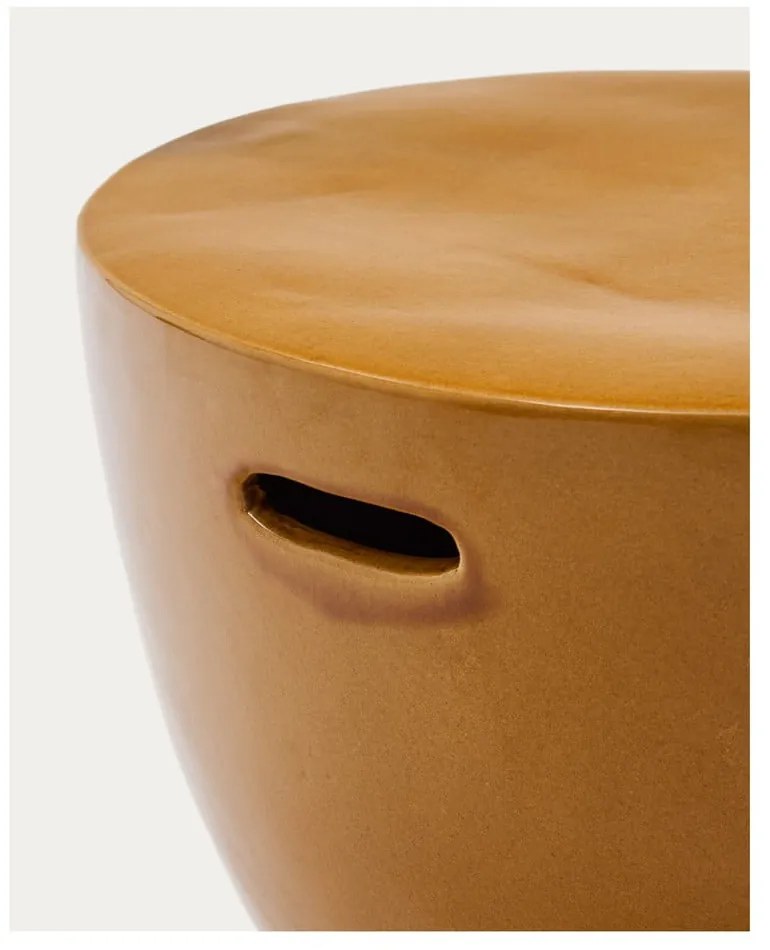 Okrągły ceramiczny stolik ogrodowy ø 46 cm Mesquida – Kave Home