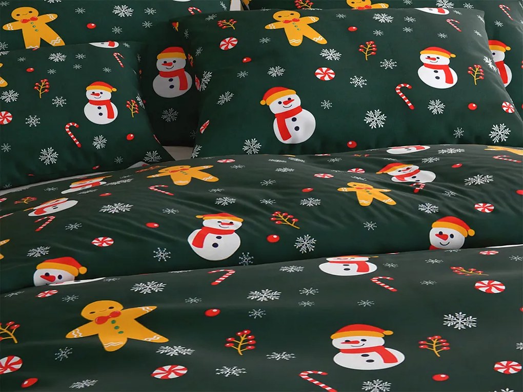 PrzytulneMieszkanie.pl PrzytulneMieszkanie.pl Prześcieradła z mikrofibry SNOWMAN AND GINGERBREAD w kolorze zielonym Rozmiar pościeli: 70 x 90 cm | 140 x 220 cm
