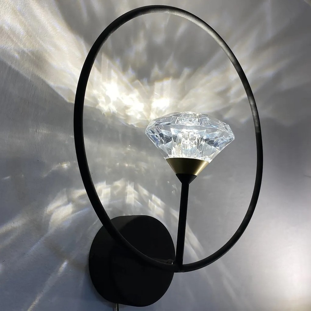 Kinkiet ścienny z akrylowym diamentem Tiffany 1