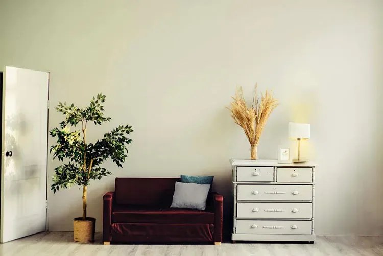 Lampka nocna glamour na srebrnym stelażu - E1-N45