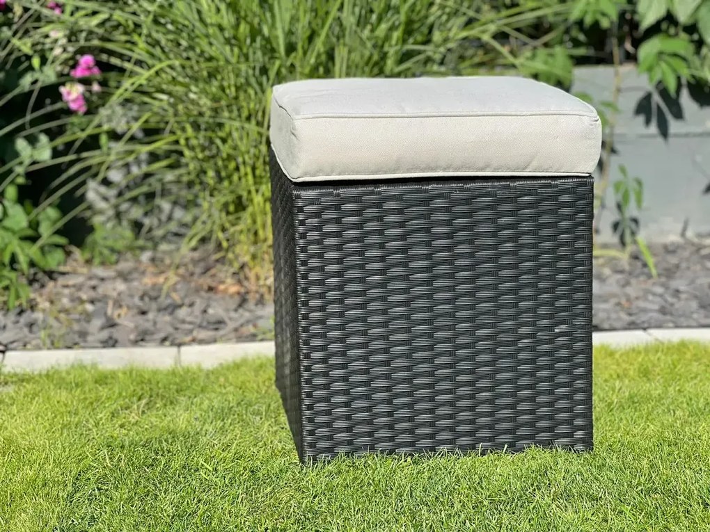 Pufa Ogrodowa z czarnego technorattanu Wygodna Poducha Podnóżek BOSCO