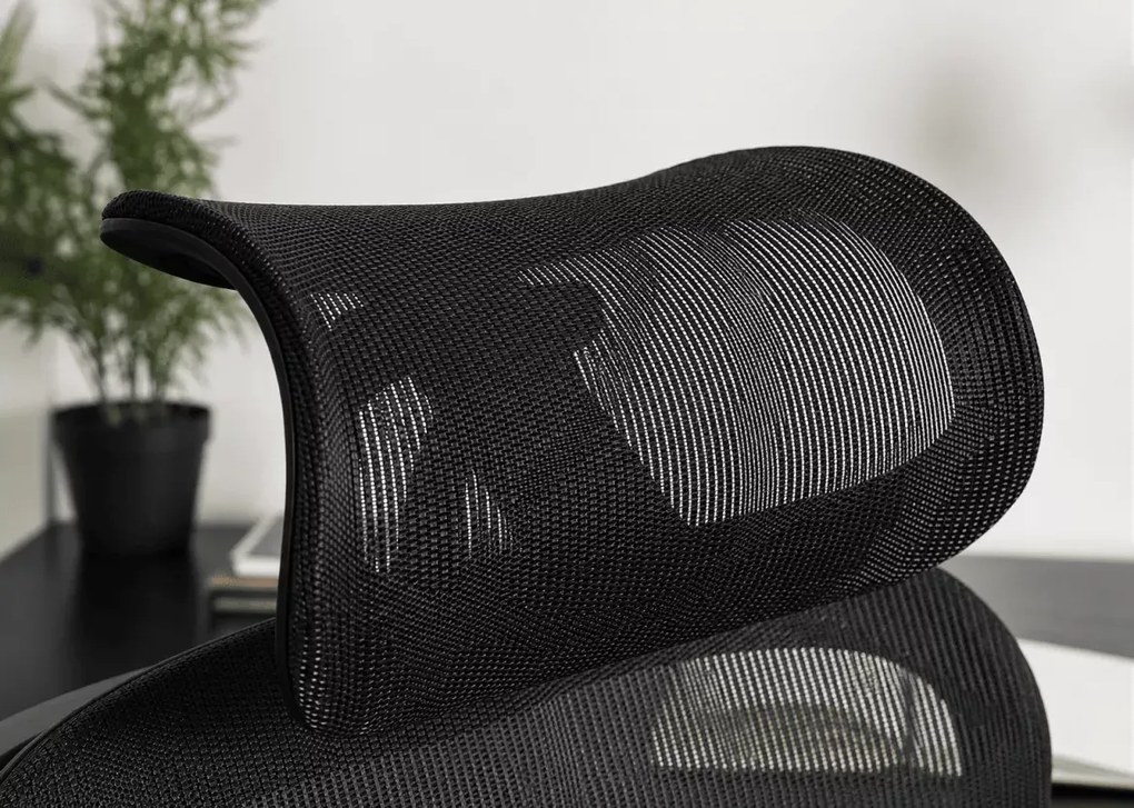 Fotel obrotowy Wenera – ergonomiczny fotel biurowy z regulowanym zagłówkiem