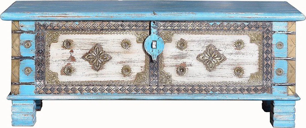 Skrzynia w niebieskim starym manguierze