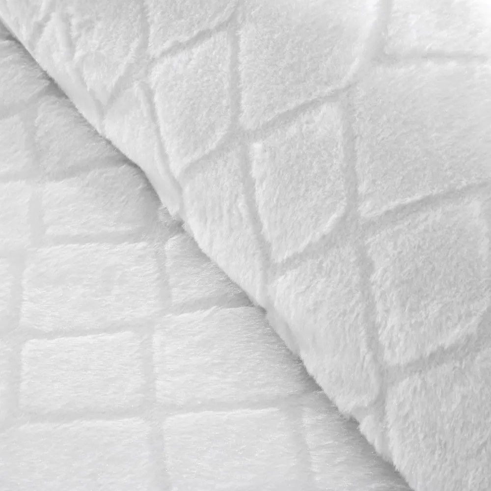 Biała pościel jednoosobowa z mikropluszu 135x200 cm Cosy Diamond – Catherine Lansfield