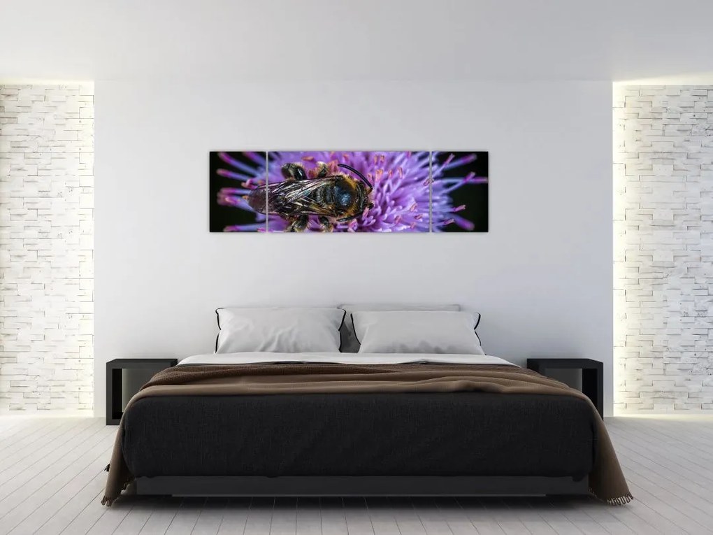 Obraz pszczoły na kwiatku (170x50 cm)