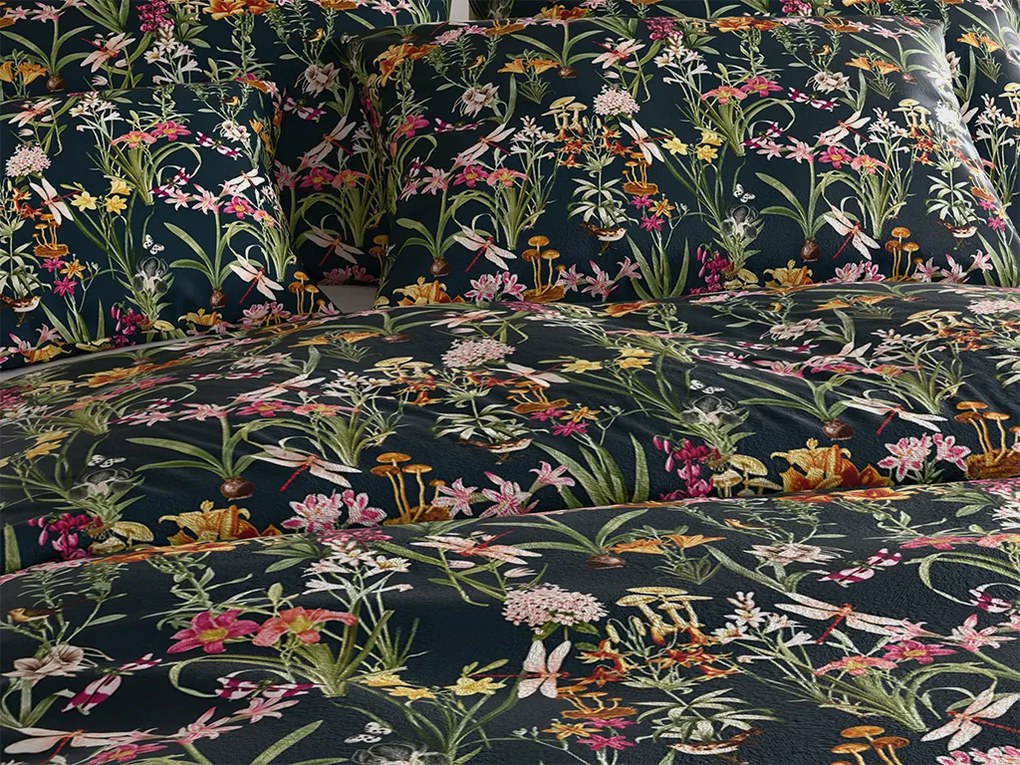 PrzytulneMieszkanie.pl PrzytulneMieszkanie.pl Pościel z mikropluszu MYSTIC GARDEN ciemnozielona Rozmiar pościeli: 70 x 90 cm | 140 x 200 cm