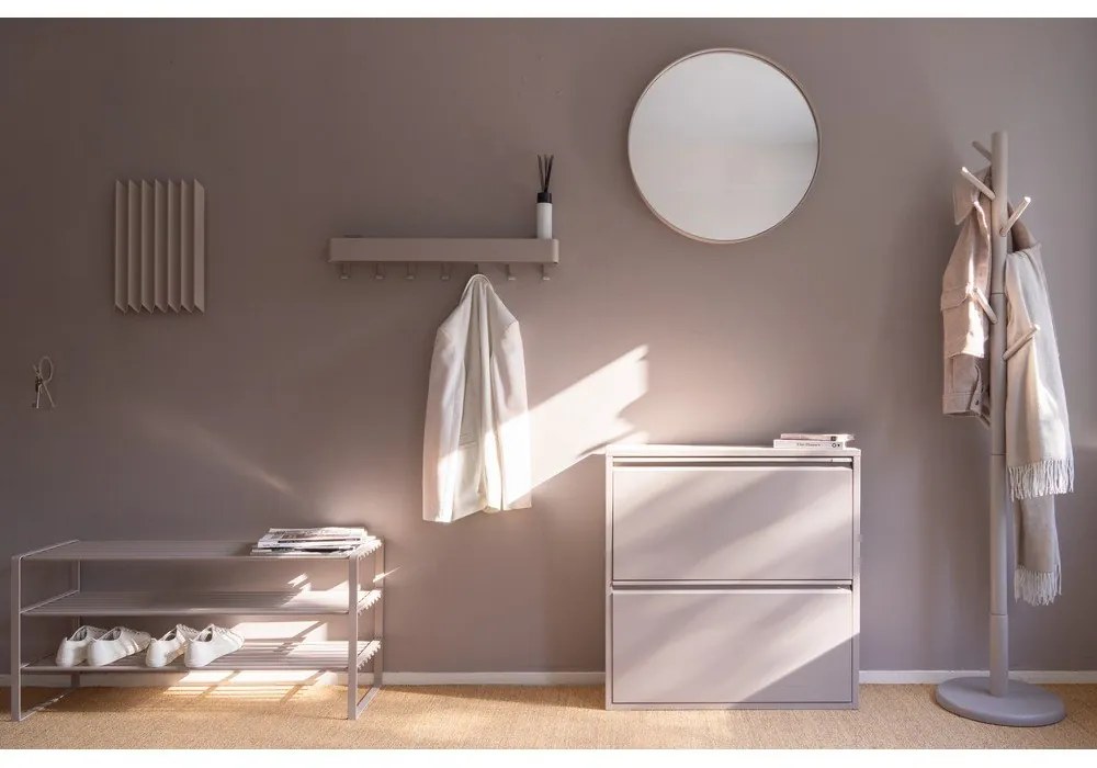 Jasnobrązowy ścienny stalowy haczyk Tuba – Spinder Design