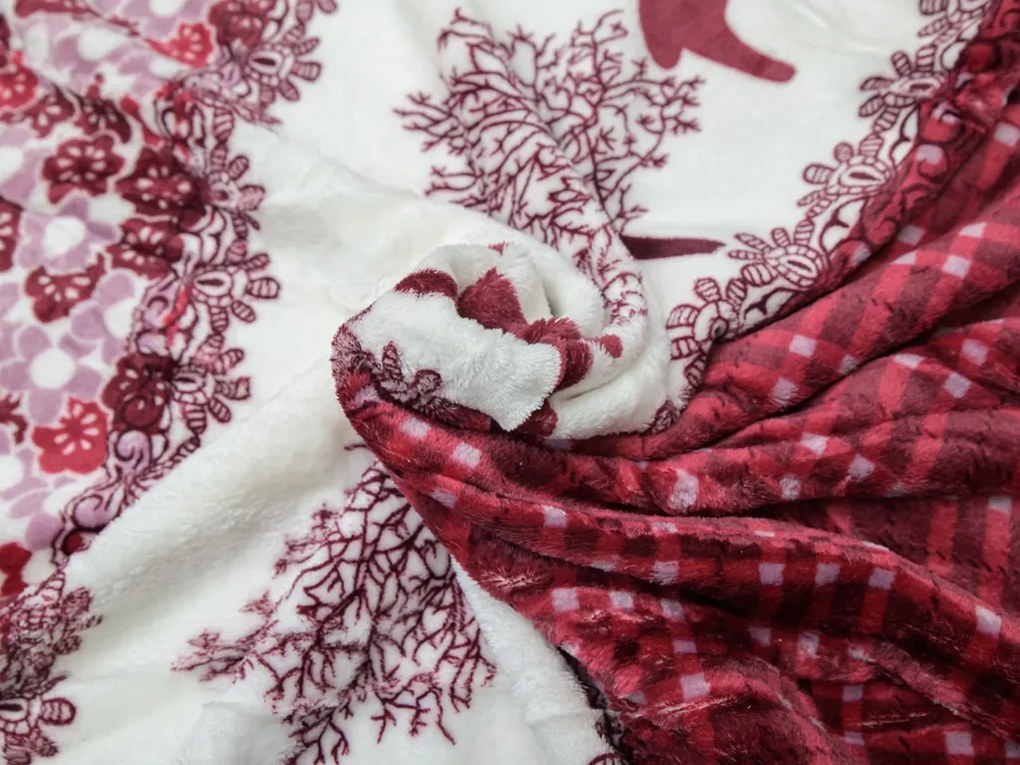 PrzytulneMieszkanie.pl PrzytulneMieszkanie.pl Pościel z mikropluszu Świąteczne Renifery wiśniowa