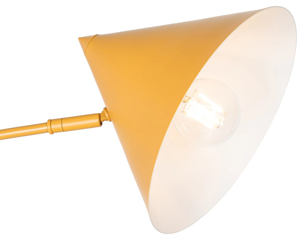Designerska lampa ścienna żółta regulowana - TriangoloDesignerski Oswietlenie wewnetrzne