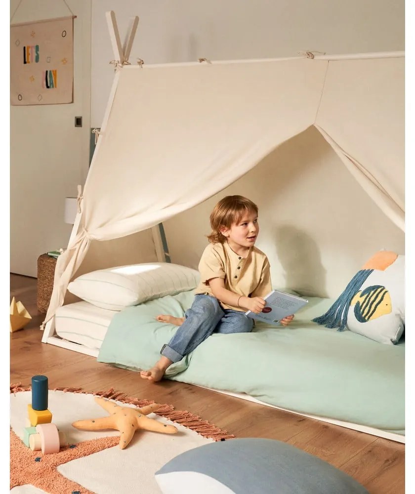 Białe łóżko dziecięce z litego drewna bukowego w kształcie domku ze stelażem 90x190 cm Maralis – Kave Home