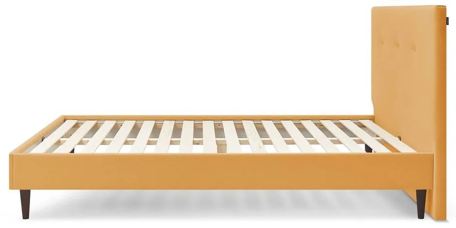 Musztardowe tapicerowane łóżko dwuosobowe ze stelażem 180x200 cm Tory – Bobochic Paris