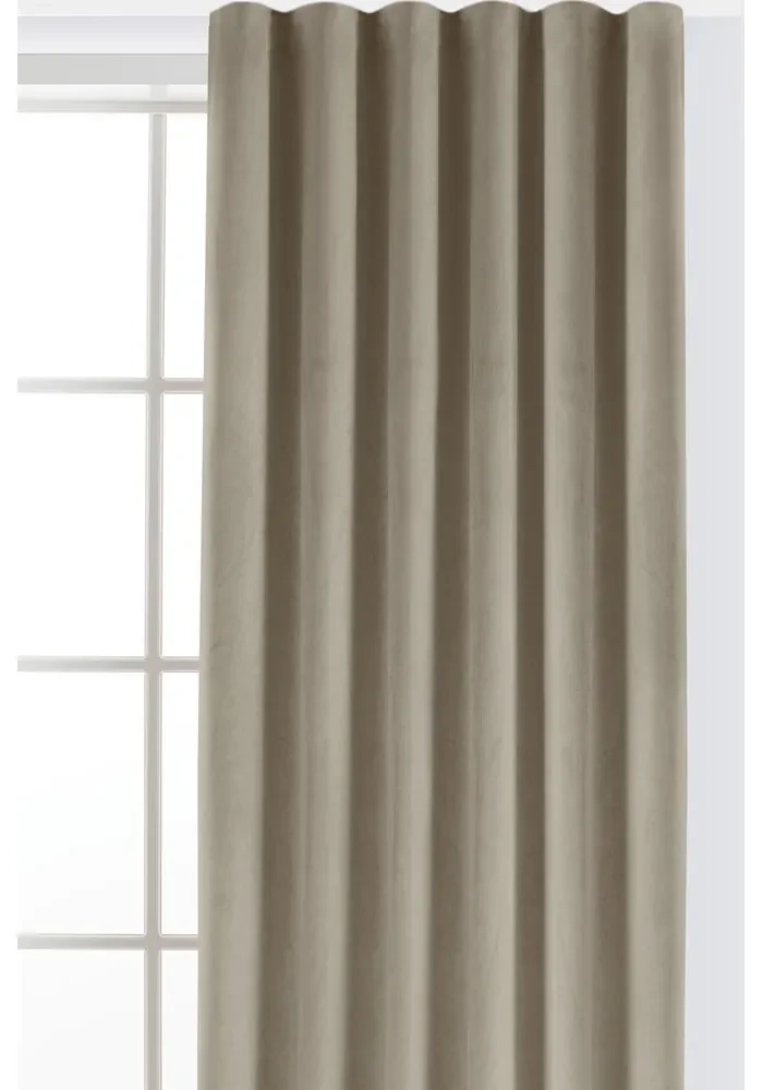 Beżowa aksamitna zasłona częściowo zaciemniająca (dimout) 530x300 cm Velto – Filumi