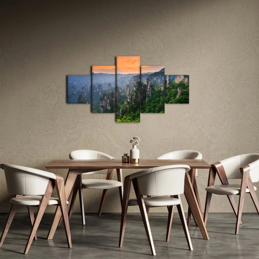 Obraz - Narodowy Park Leśny Zhangjiajie (125x70 cm)