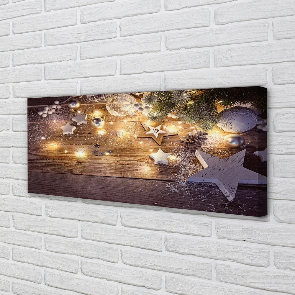 Obraz drukowany na płótnie Świąteczna Kompozycja: Bombki, Szyszki i Lampki
