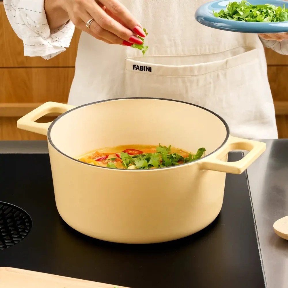 Garnek żeliwny z pokrywką odpowiedni na indukcję 5,5 l Mattia 3.0 – FABINI