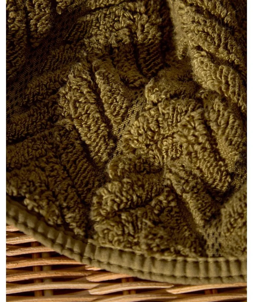 Zielony bawełniany ręcznik frotte 50x90 cm Rune – Kave Home