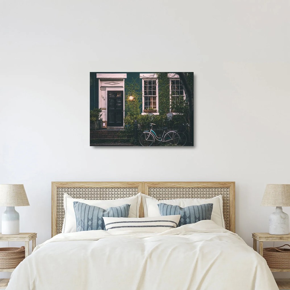 Obraz na szkle - W domu z przejażdżki (70x50 cm)
