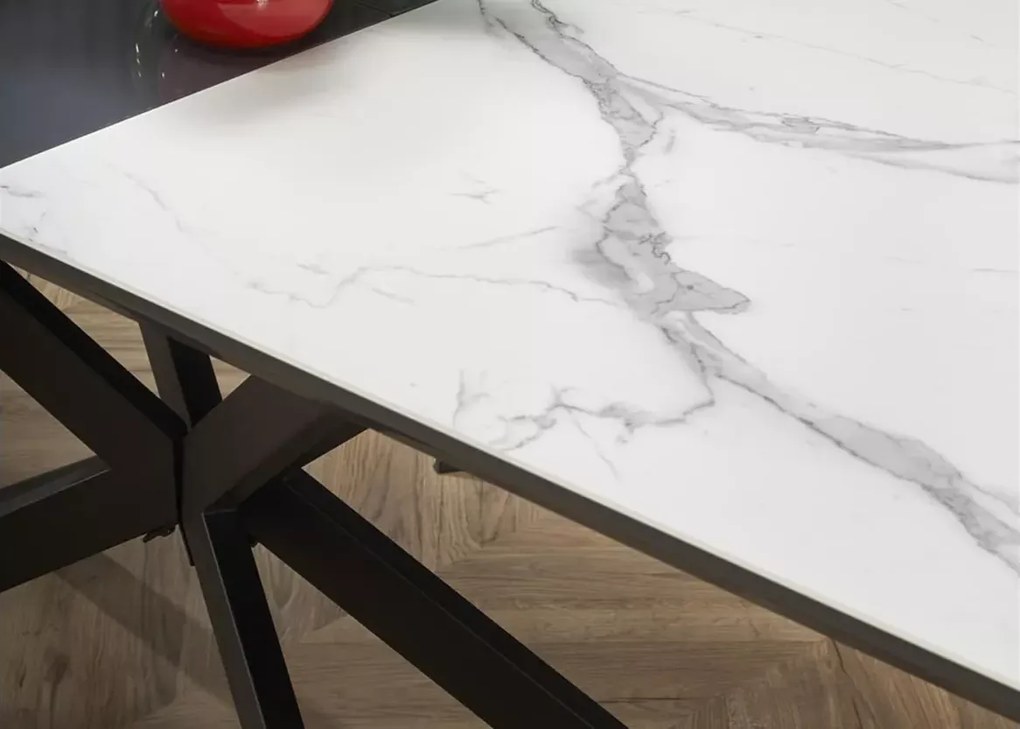 Stół rozkładany Derby 160–200 cm biały marmur – ceramika / MDF lakierowany, nowoczesny glamour