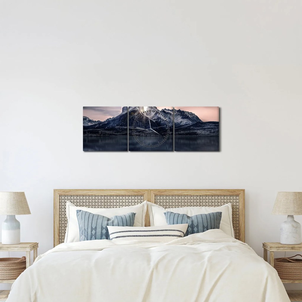 Obraz jeziora z górą (z zegarem) (90x30 cm)