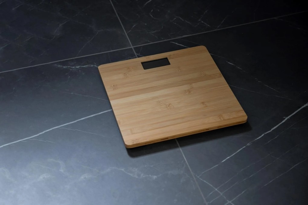 Waga łazienkowa BAMBUSA, elektroniczna, bambusowa, 30 x 30 cm, WENKO